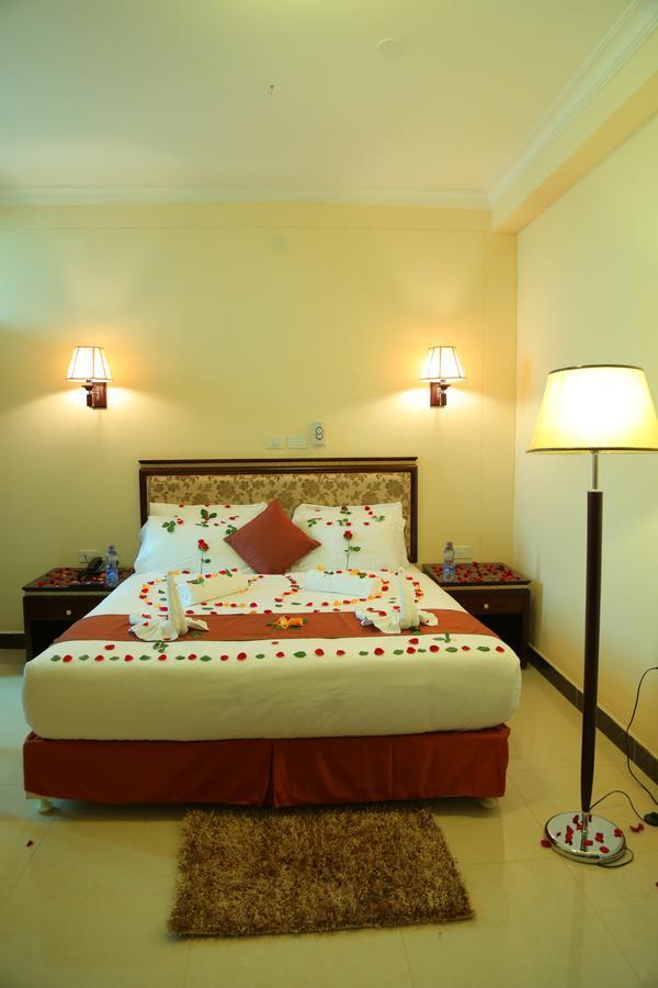 Solyana Hotel Bahir Dar Exterior photo