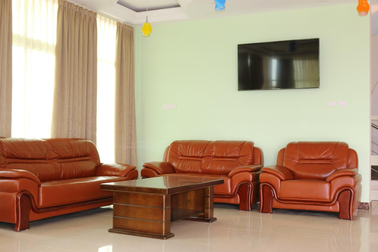 Solyana Hotel Bahir Dar Exterior photo