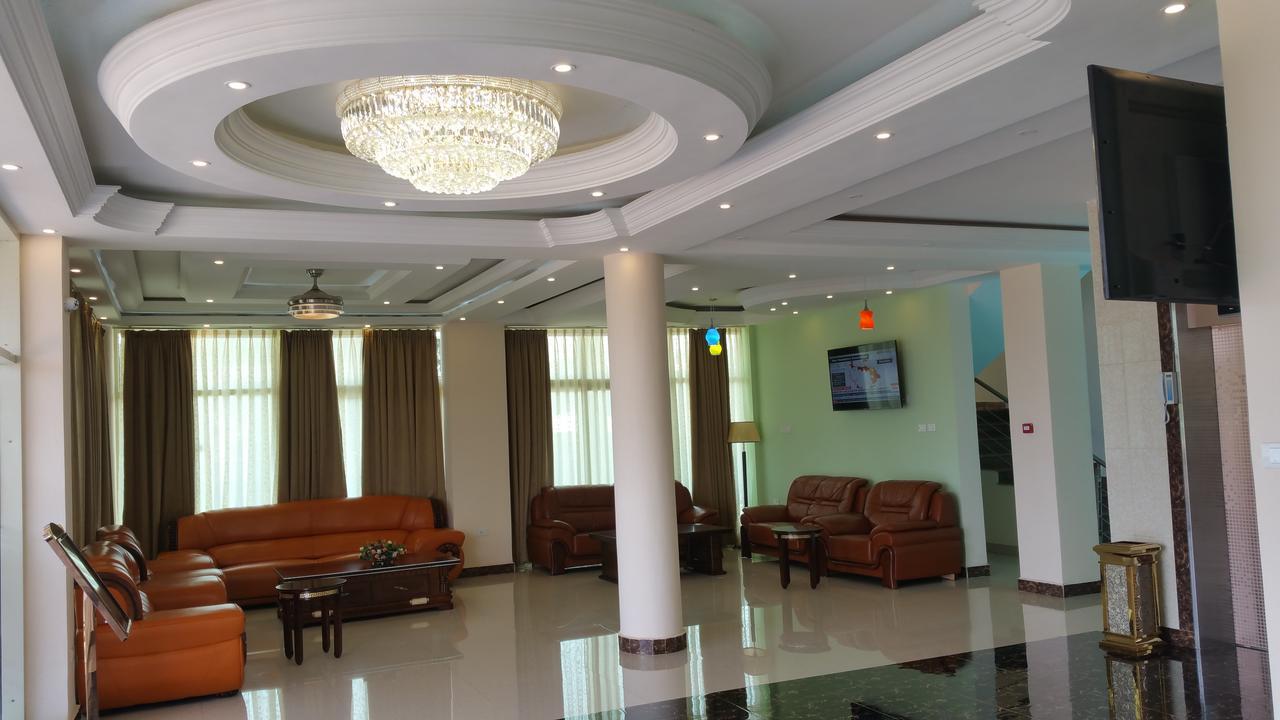 Solyana Hotel Bahir Dar Exterior photo